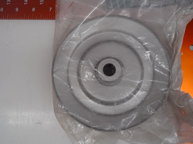 656-0002 Pulley for CUB CADET