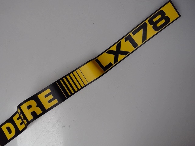 M116038 Rh Label for JOHN DEERE