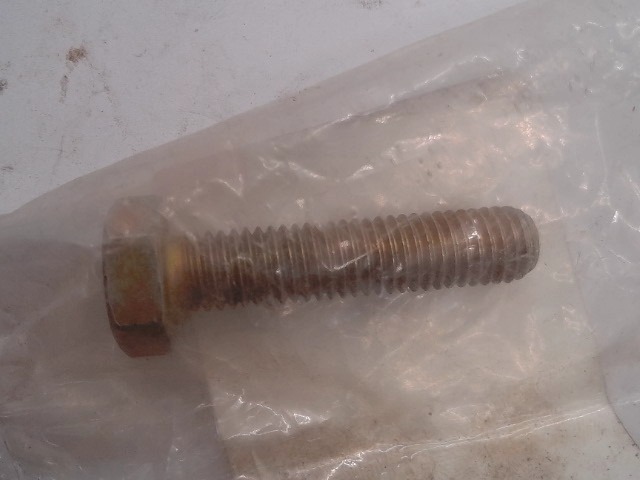 310-32687 Bolt for GEHL MANITOU