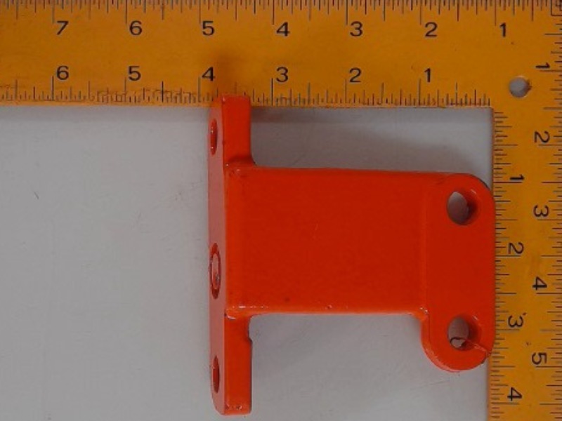 K5720-33130 Arm/case Lh for KUBOTA