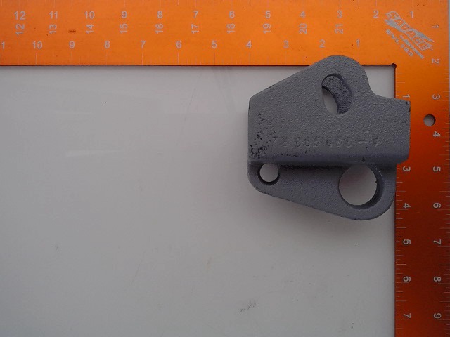 A-380993R2 Latch for JOHN DEERE