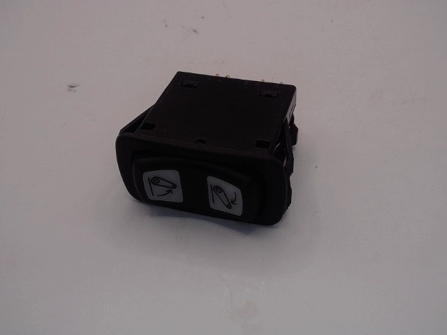 4299532M1 Switch for AGCO