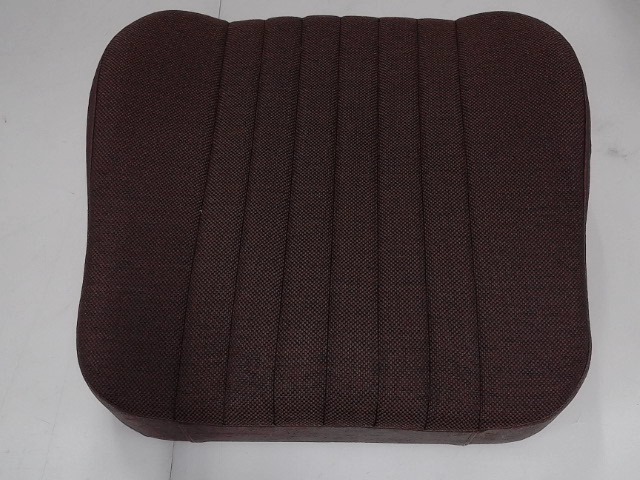 438097225 Cushion