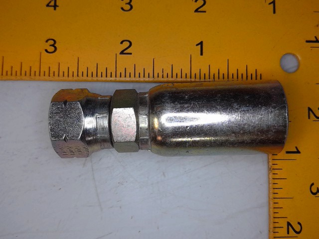 06U406 AGCO Fitting