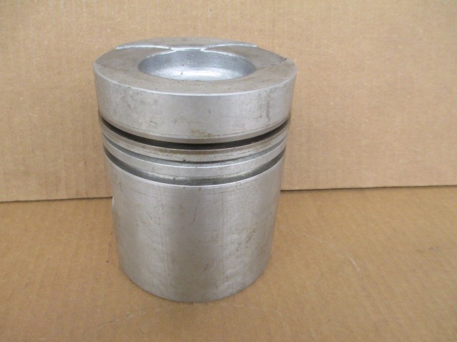 A65040 Piston