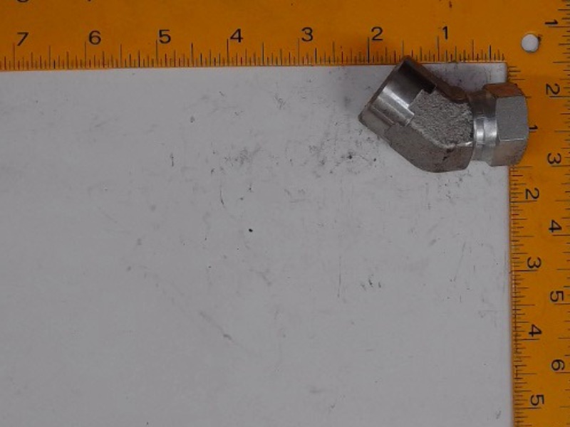 X3207-8-8 Adaptor for JOHN DEERE