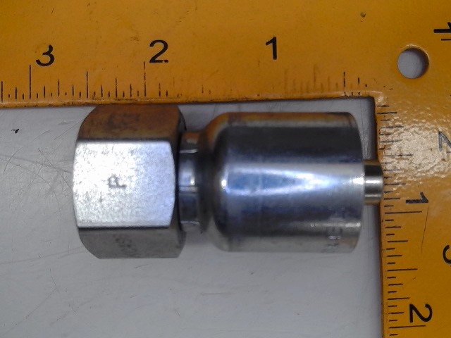 X1C643-14-6 Fitting for JOHN DEERE