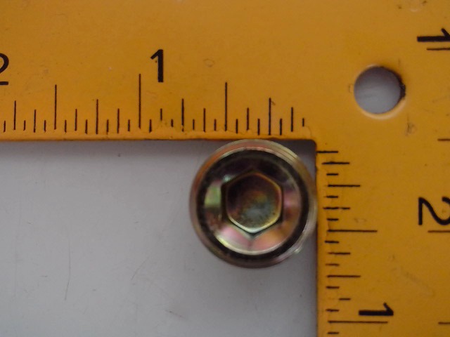 15H666 Plug for JOHN DEERE