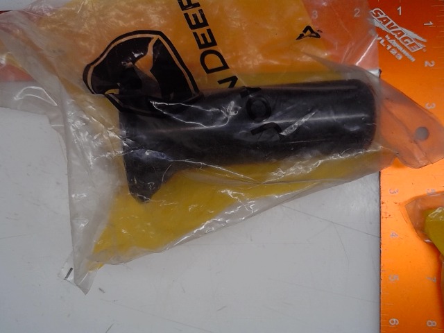 LVU801943 Guard for JOHN DEERE