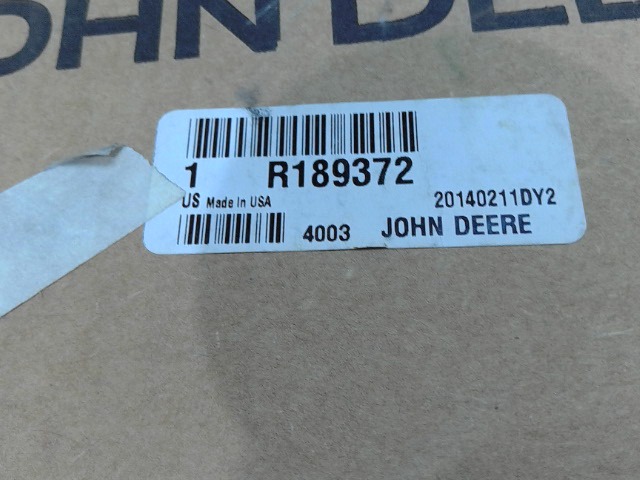 R189372 Gasket for JOHN DEERE