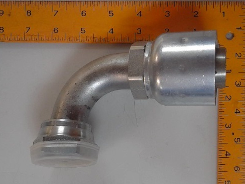 X1J943-20-20 Fitting for JOHN DEERE
