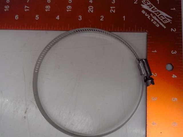 AG561237 AGCO Clamp