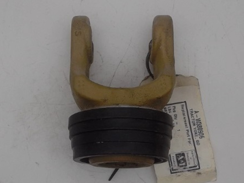 A-W380906 Yoke for JOHN DEERE