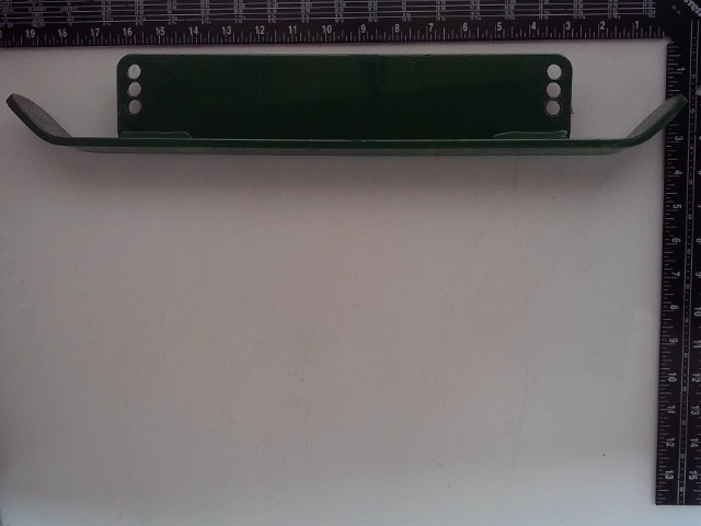 5FP1319905 Bracket for JOHN DEERE