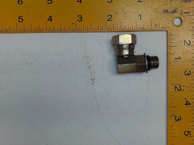 A-43B40 Adaptor for JOHN DEERE