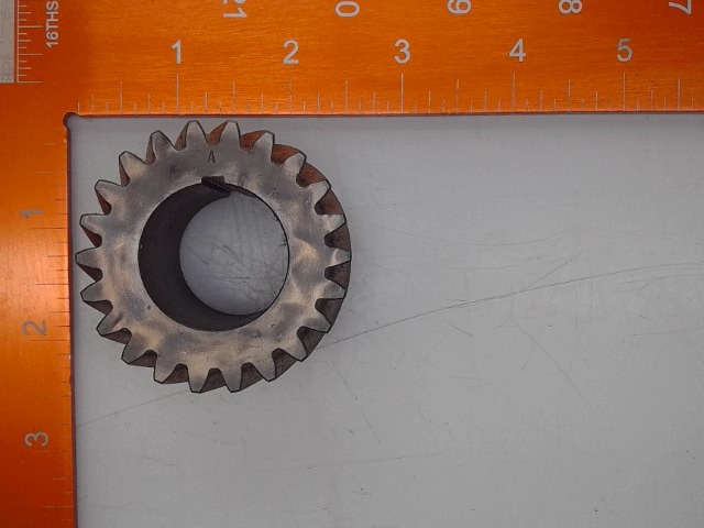 425-35236 Gear for GEHL MANITOU