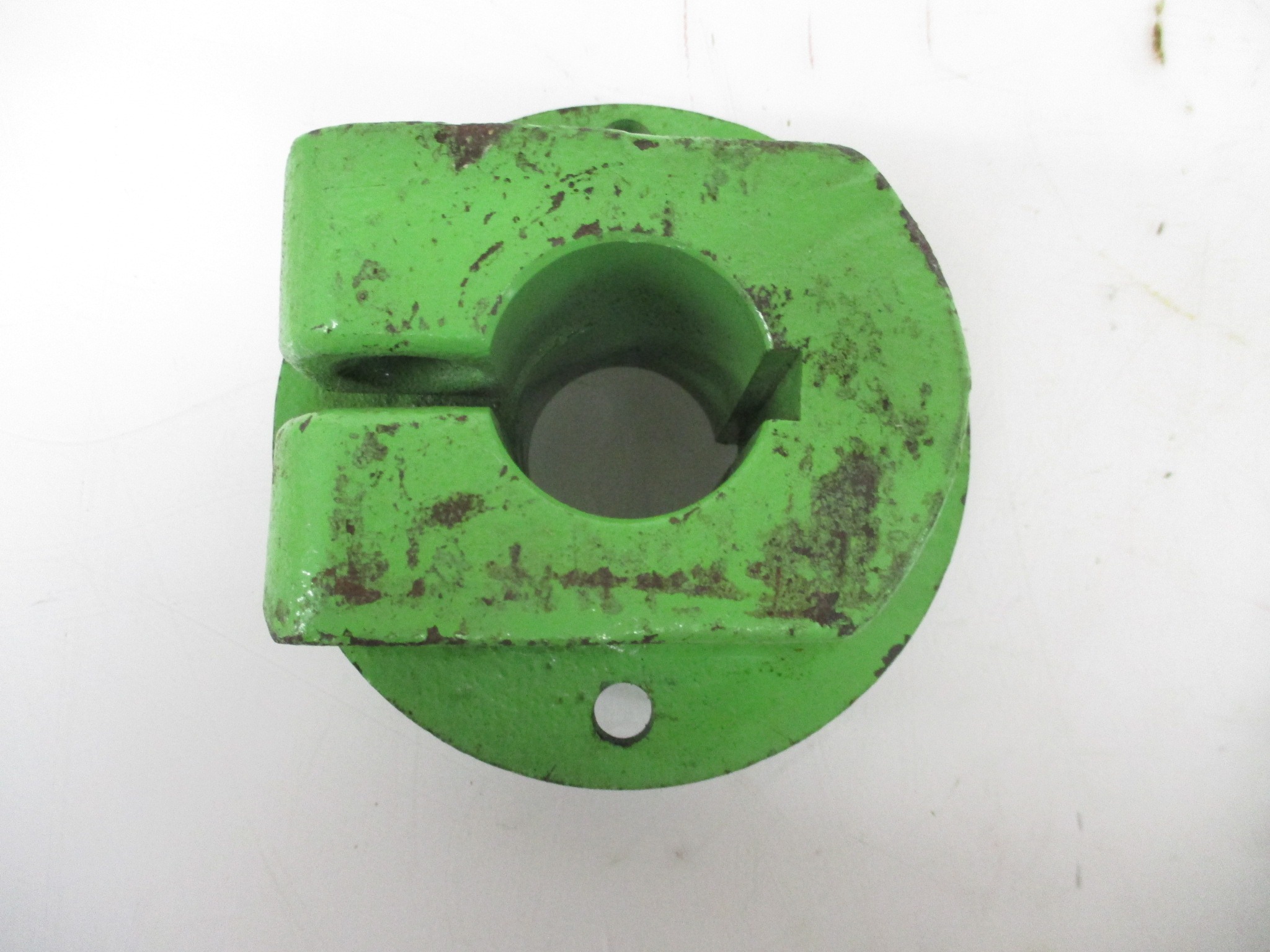 410-31084 Clamp Hub for GEHL MANITOU