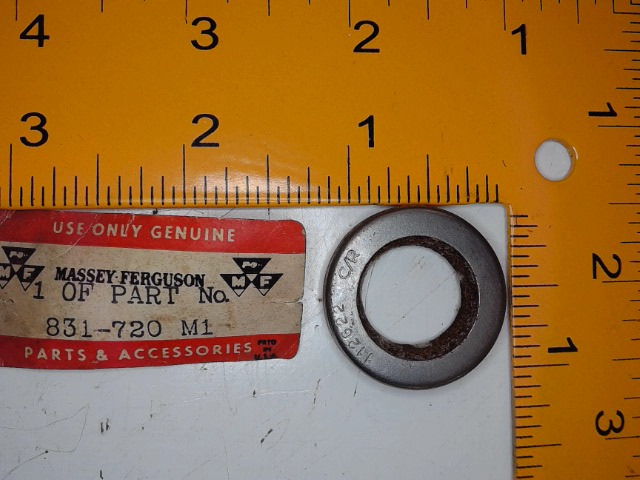 831720M1 Seal