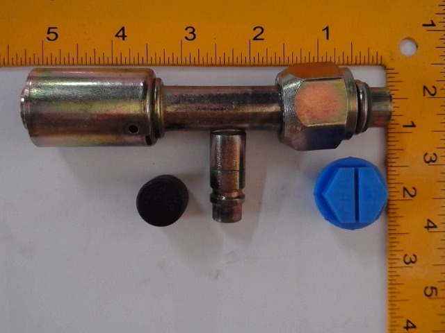 X15928-10-12 Fitting for JOHN DEERE