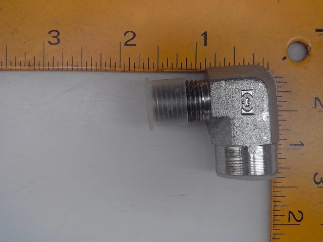 217-1015 90 Fitting