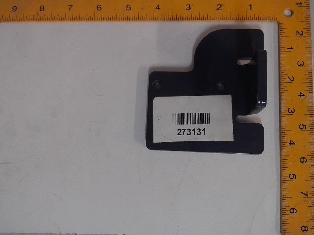 273131 Brkt for GEHL MANITOU