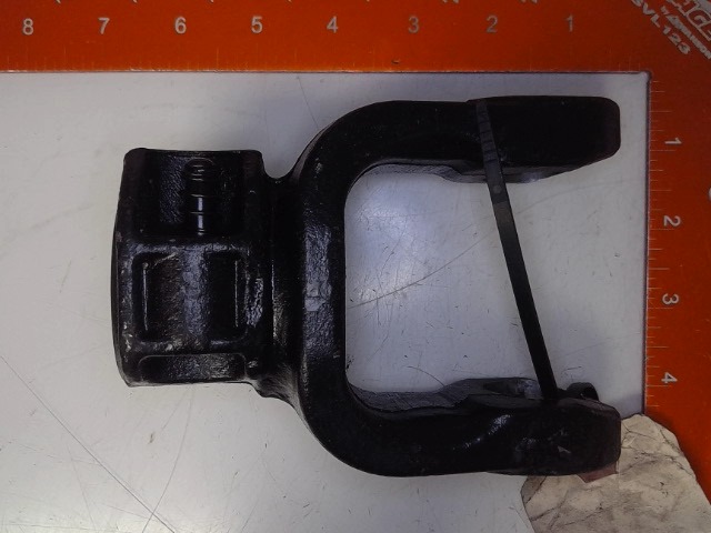 A-141026001 Yoke for JOHN DEERE