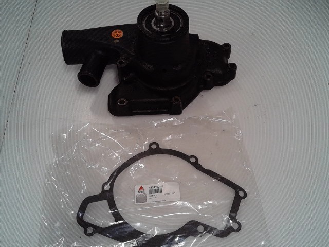 M747570R Water Pump for AGCO