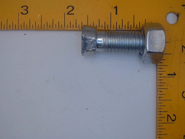 100323236 Bolt