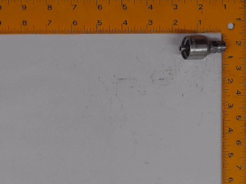 X1D043-6-4 Fitting for JOHN DEERE
