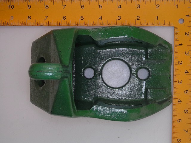 A87426 Bracket for JOHN DEERE