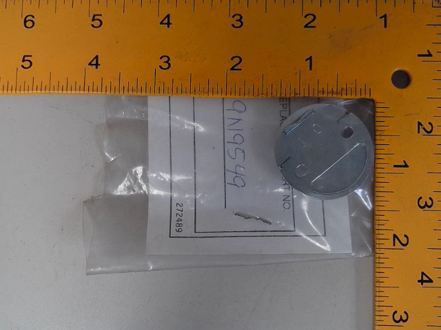 A-9N9549 Cap for JOHN DEERE