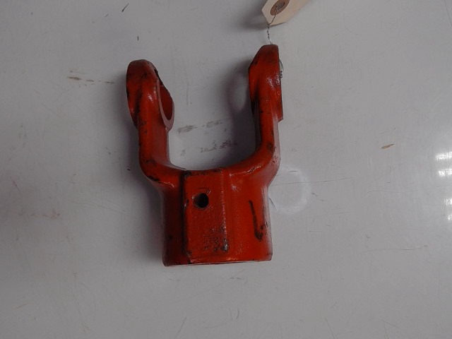 1R2243 Yoke for AGCO
