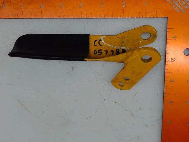 05778B-0637 Grip-cub Cadet