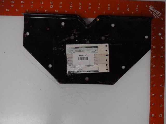 824839C1 Support for KOMATSU