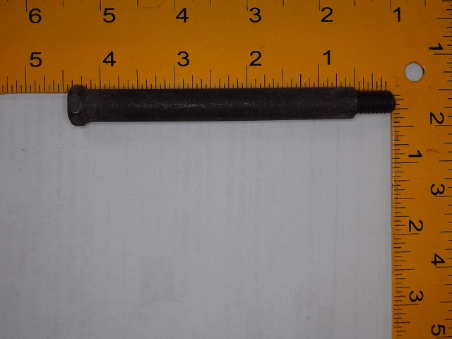 738-0635 Bolt for CUB CADET