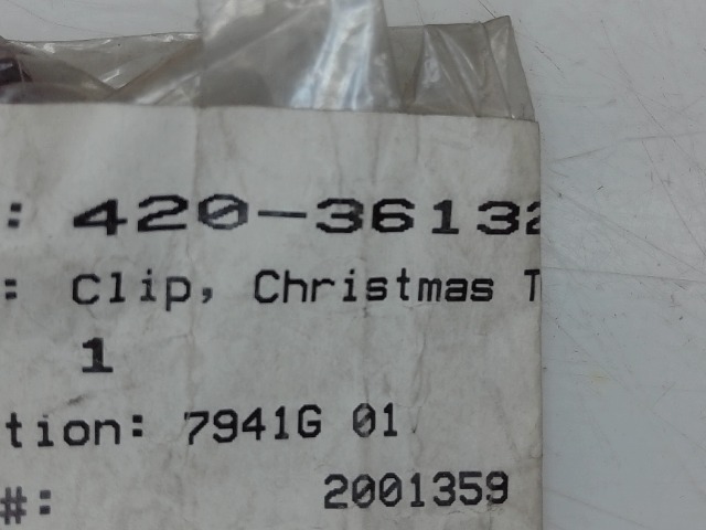 420-36132 Clip for GEHL MANITOU