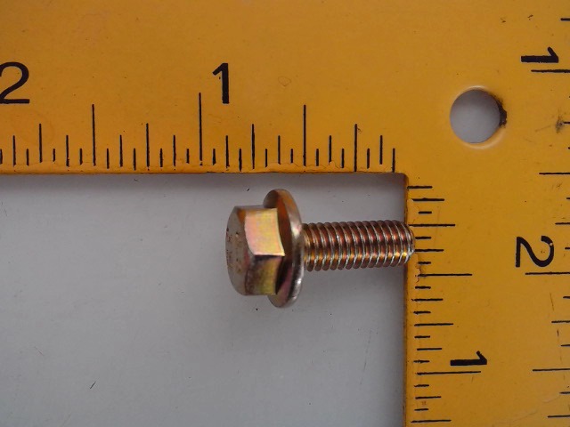 87015915 Bolt