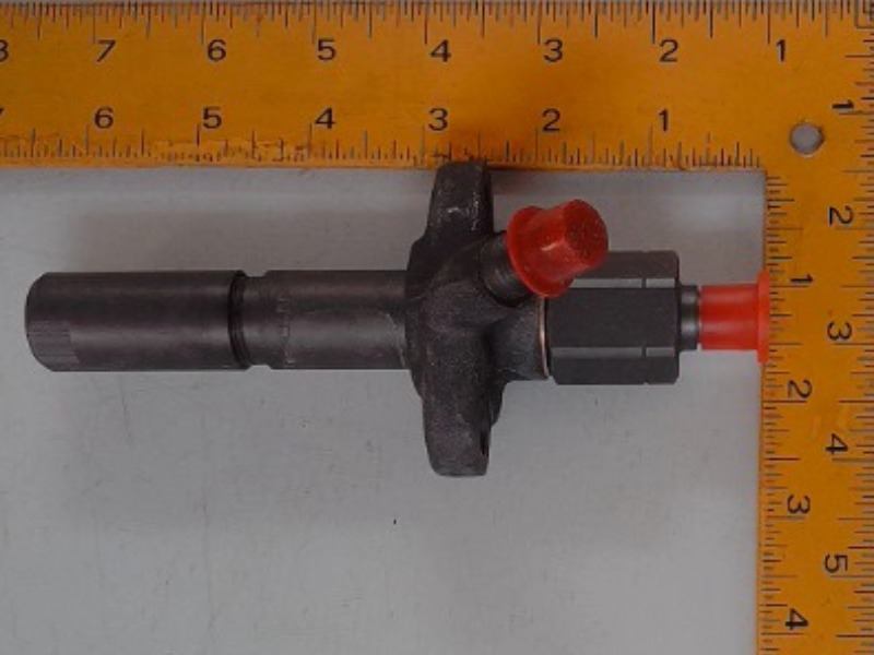 82845260 Holder/injector for CUB CADET