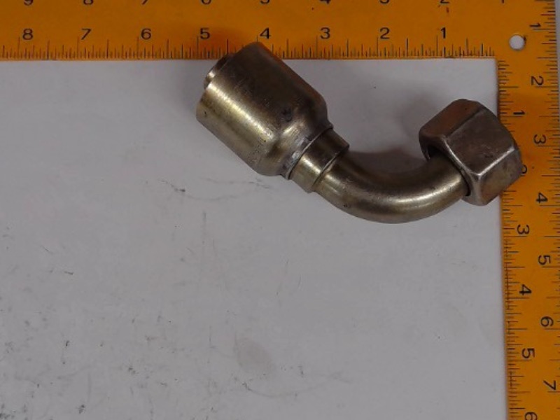 X1C543-22-12 Fitting for JOHN DEERE