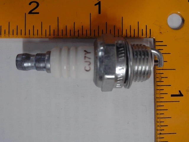 AM54611 Spark Plug for JOHN DEERE