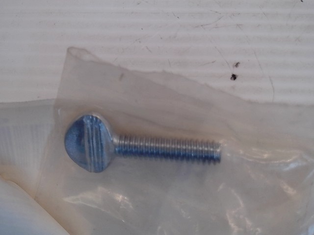 6660930 BOBCAT T Screw