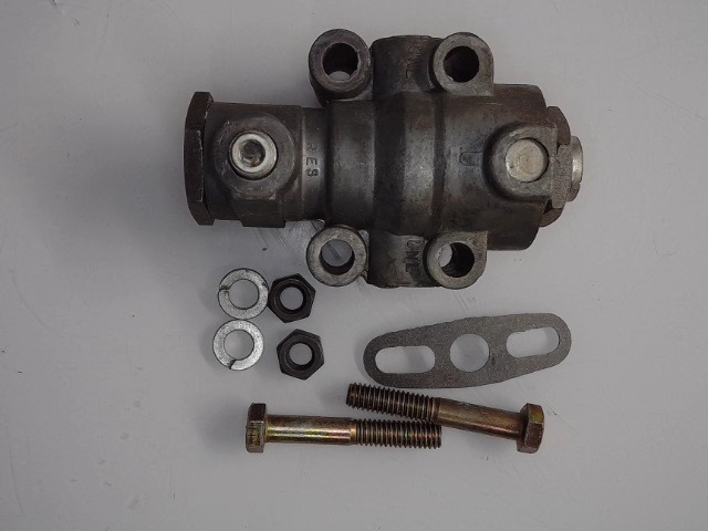 ZZKN18500 Governor for CUB CADET