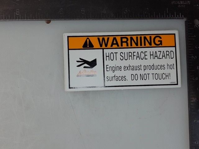 L65942 Decal for GEHL MANITOU