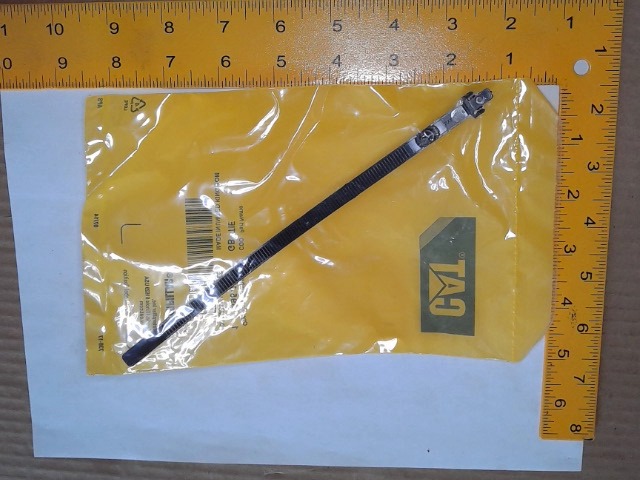 3951663 CATERPILLAR Tie
