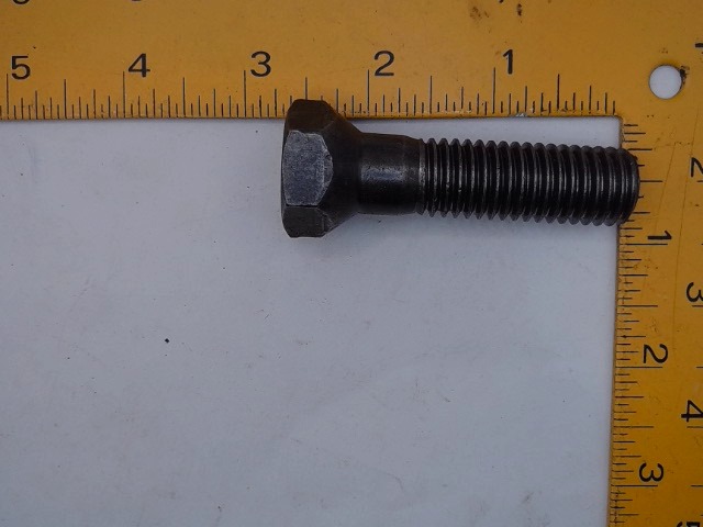 R31581 Screw
