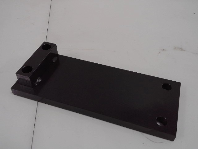 3B291-21690 Plate