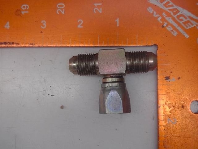 218-836 Tee for CASE NEW HOLLAND