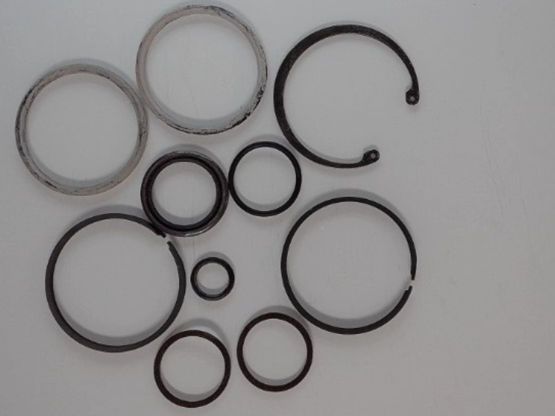 504933ES Kit for AGCO