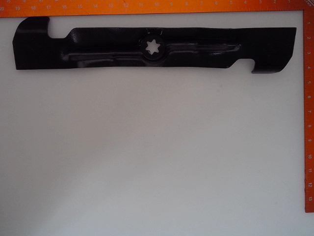742-04056C Blade for CUB CADET