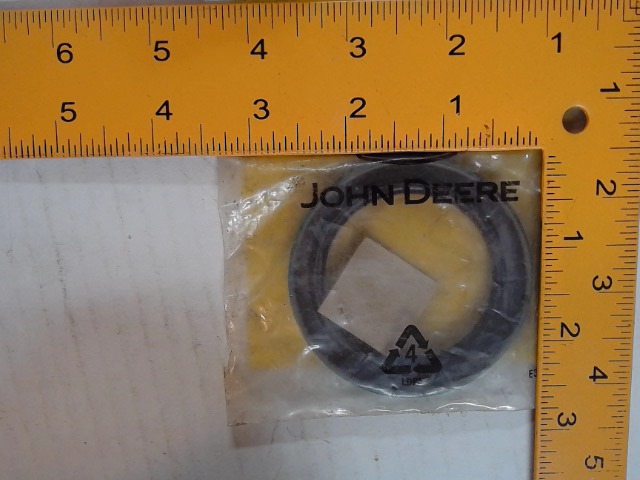 AN71194 Seal for JOHN DEERE